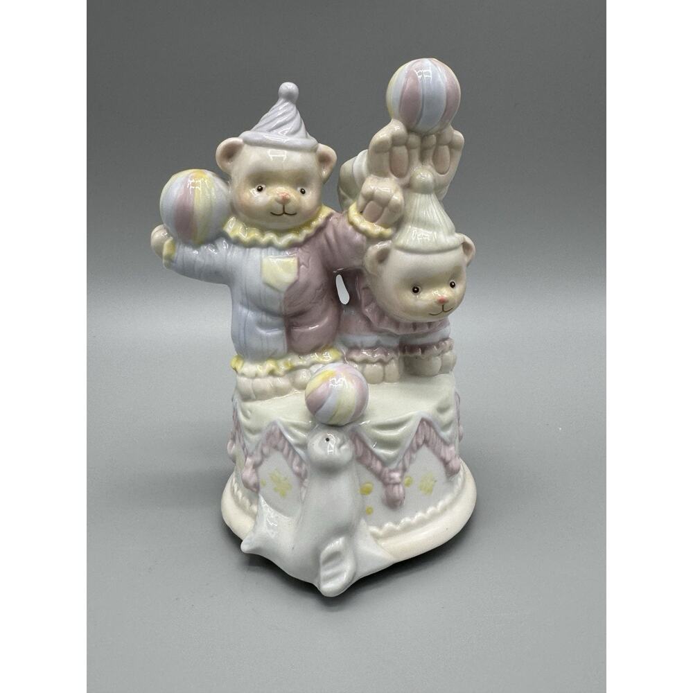 Midwestern Home Products Porcelain Bear Musical Music Box Unboxed